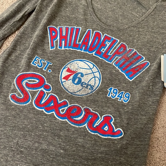 NWT Philadelphia Sixers New Era Woman’s Shirt - Picture 2 of 7